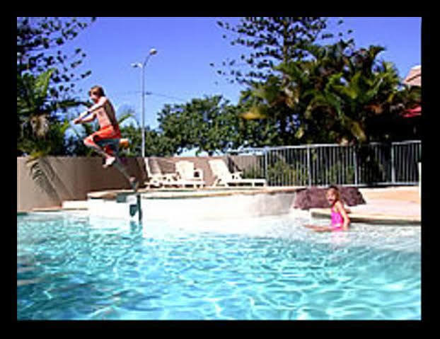Riverdance Apartments Mooloolaba Exteriör bild